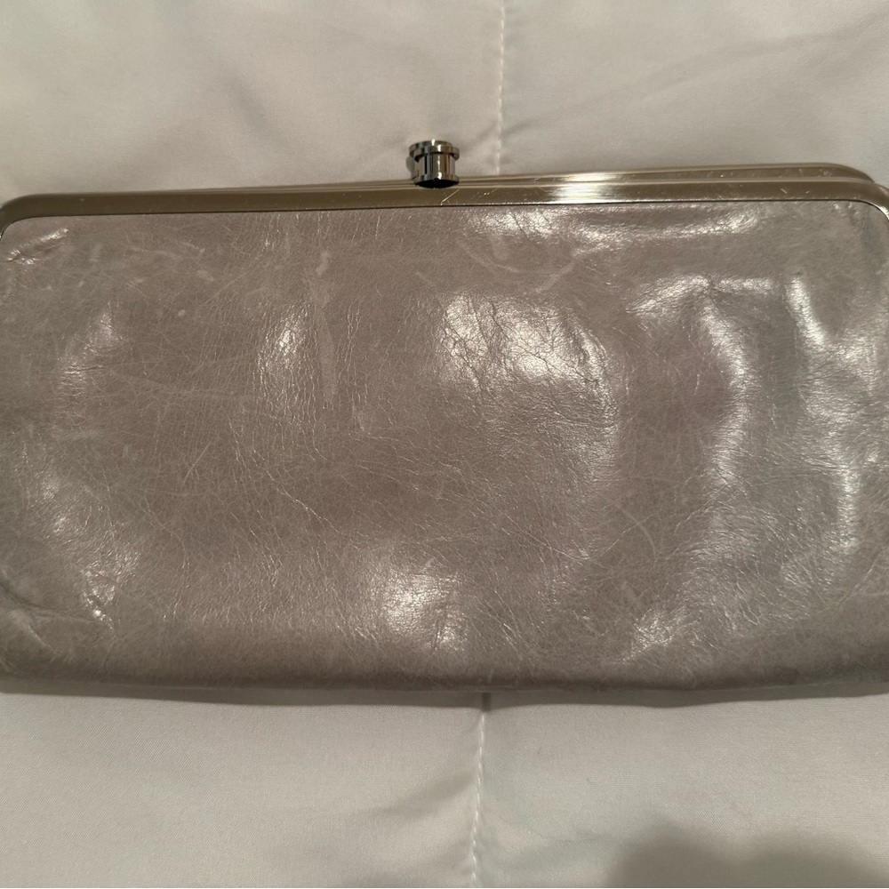 HOBO Lauren light grey wallet/clutch